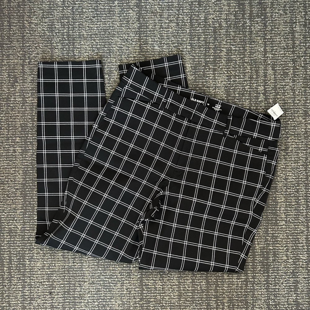 Old Navy Hi-rise Pixie Pants